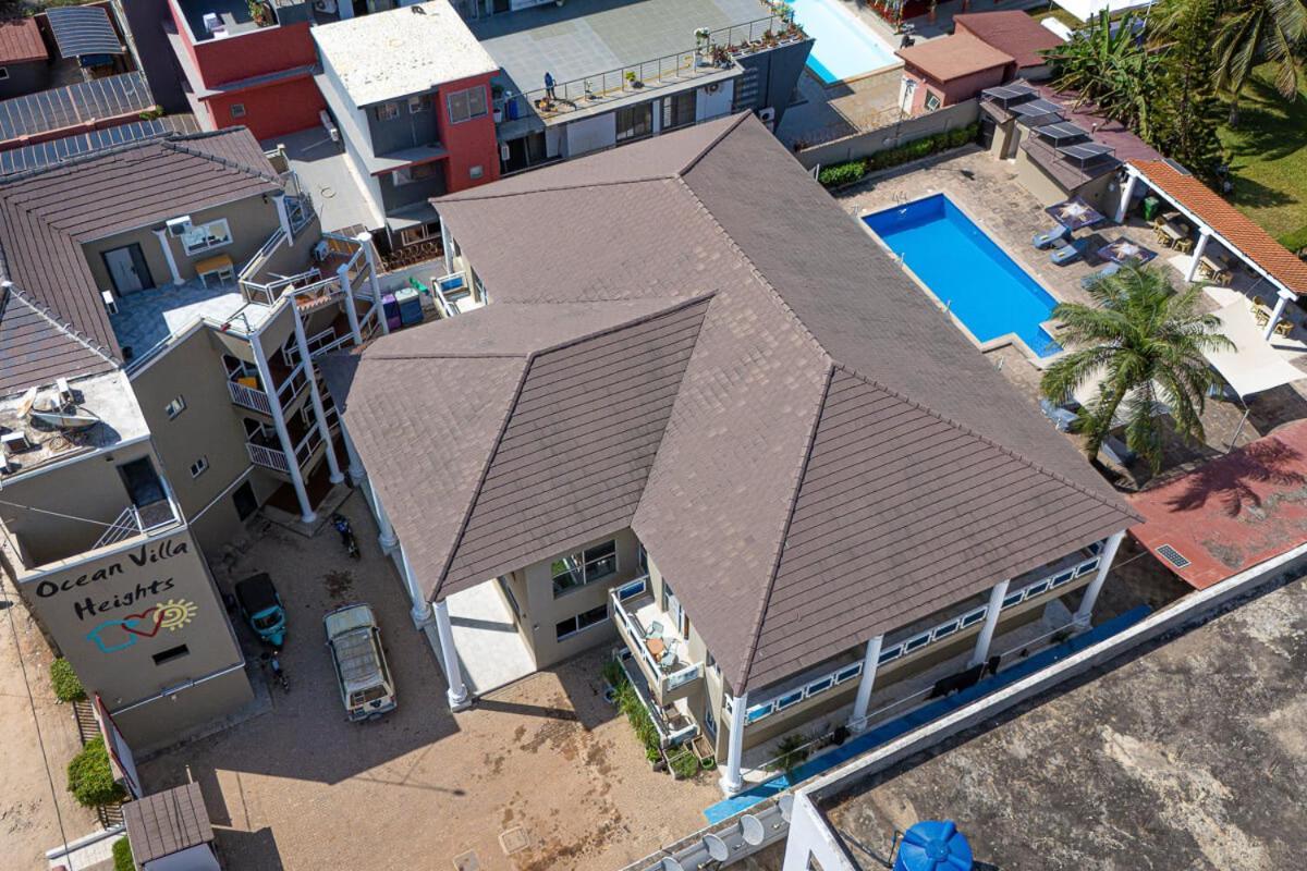 Ocean Villa Heights Brufut Eksteriør billede